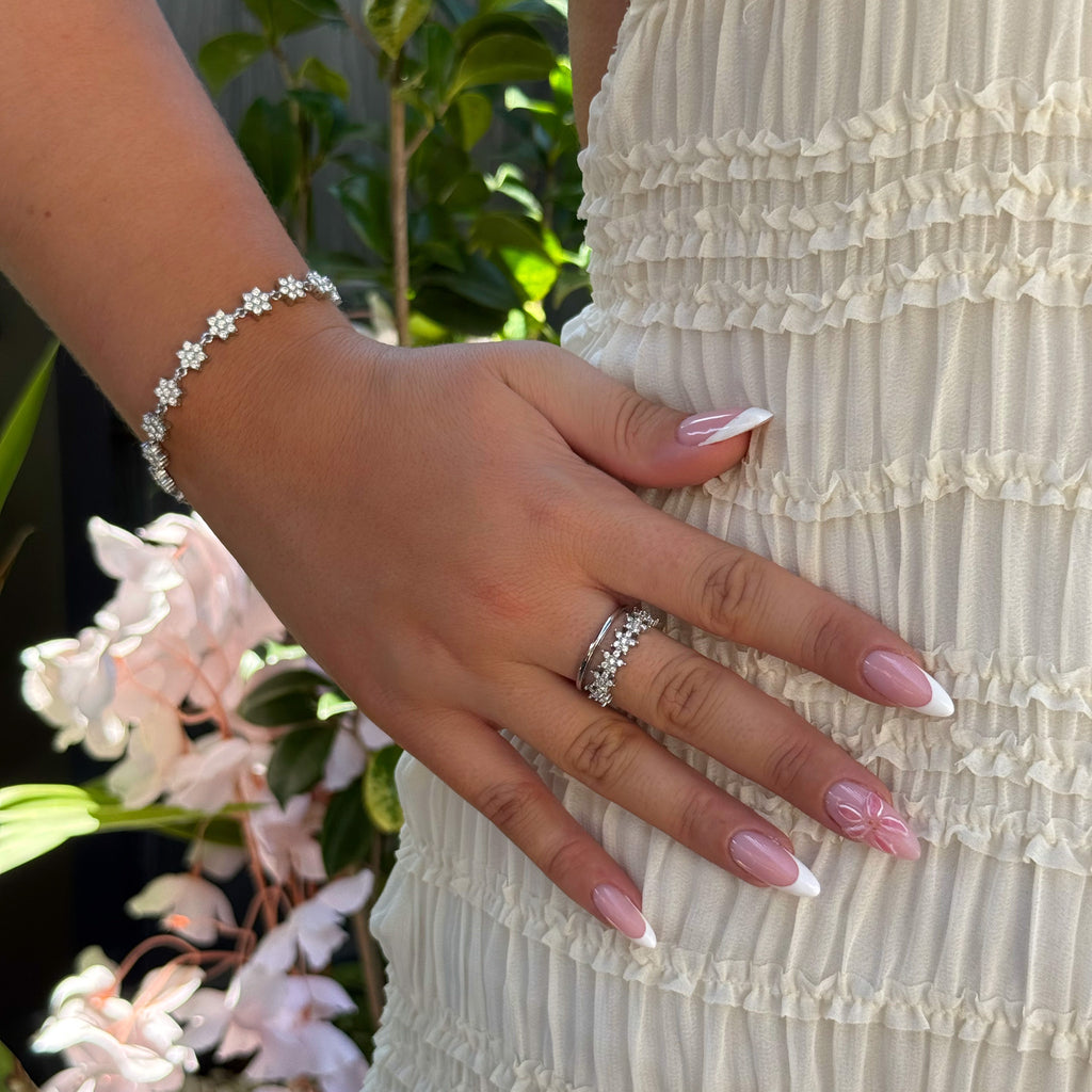 Bague Nessa