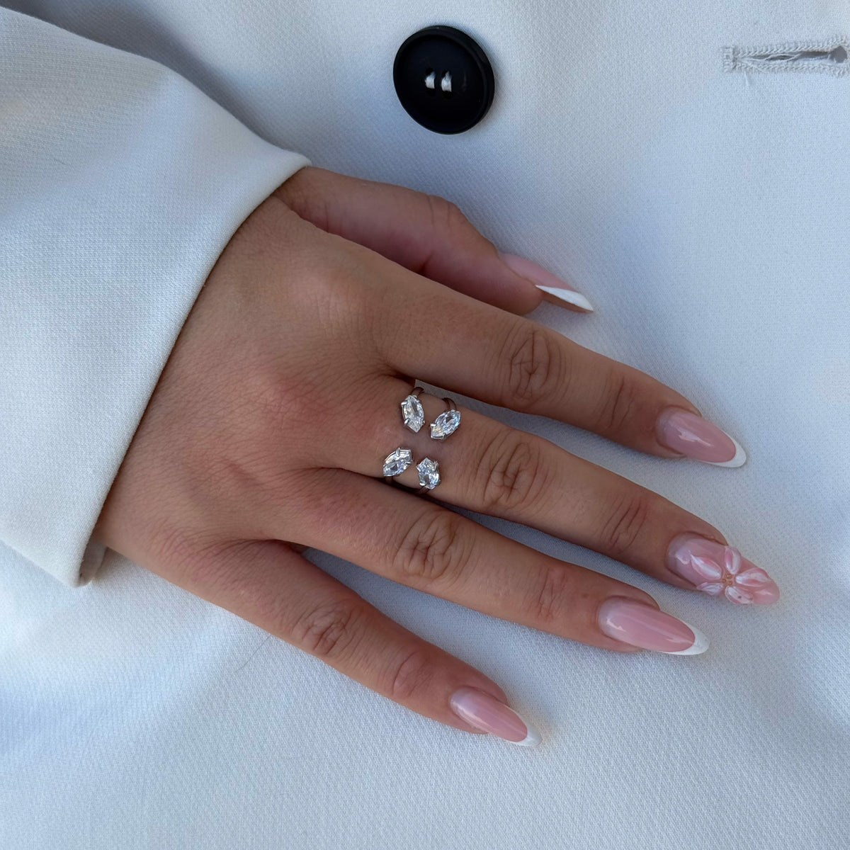 Bague Divina