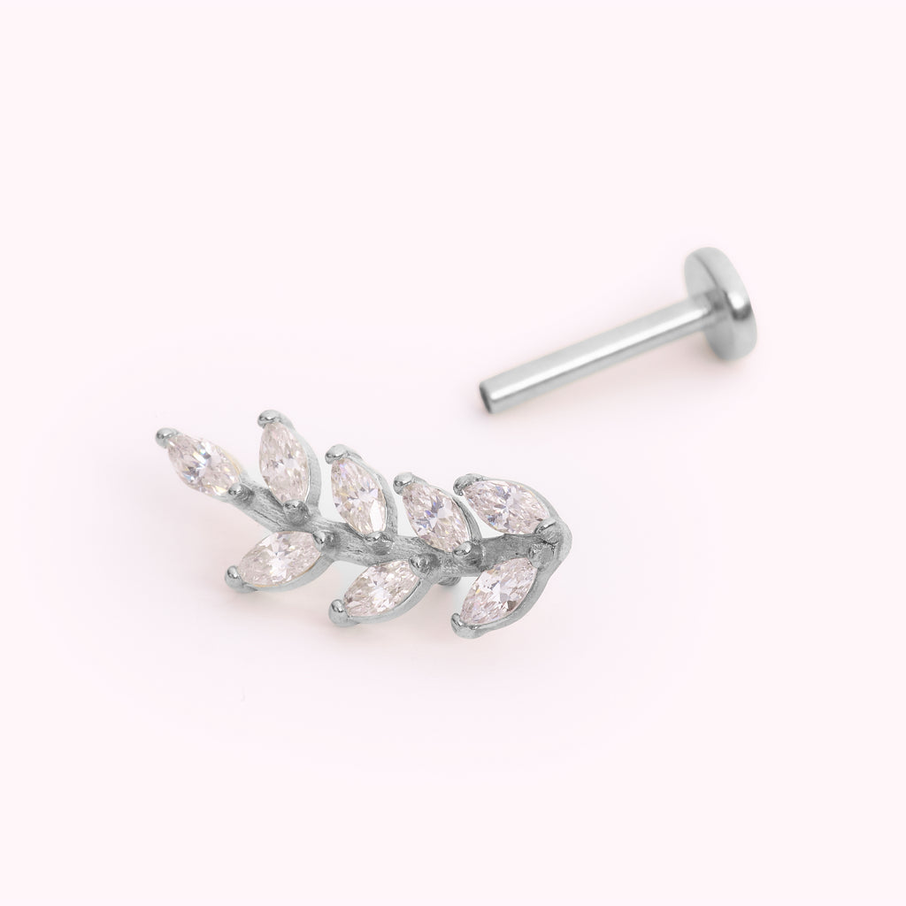 Piercing Camila