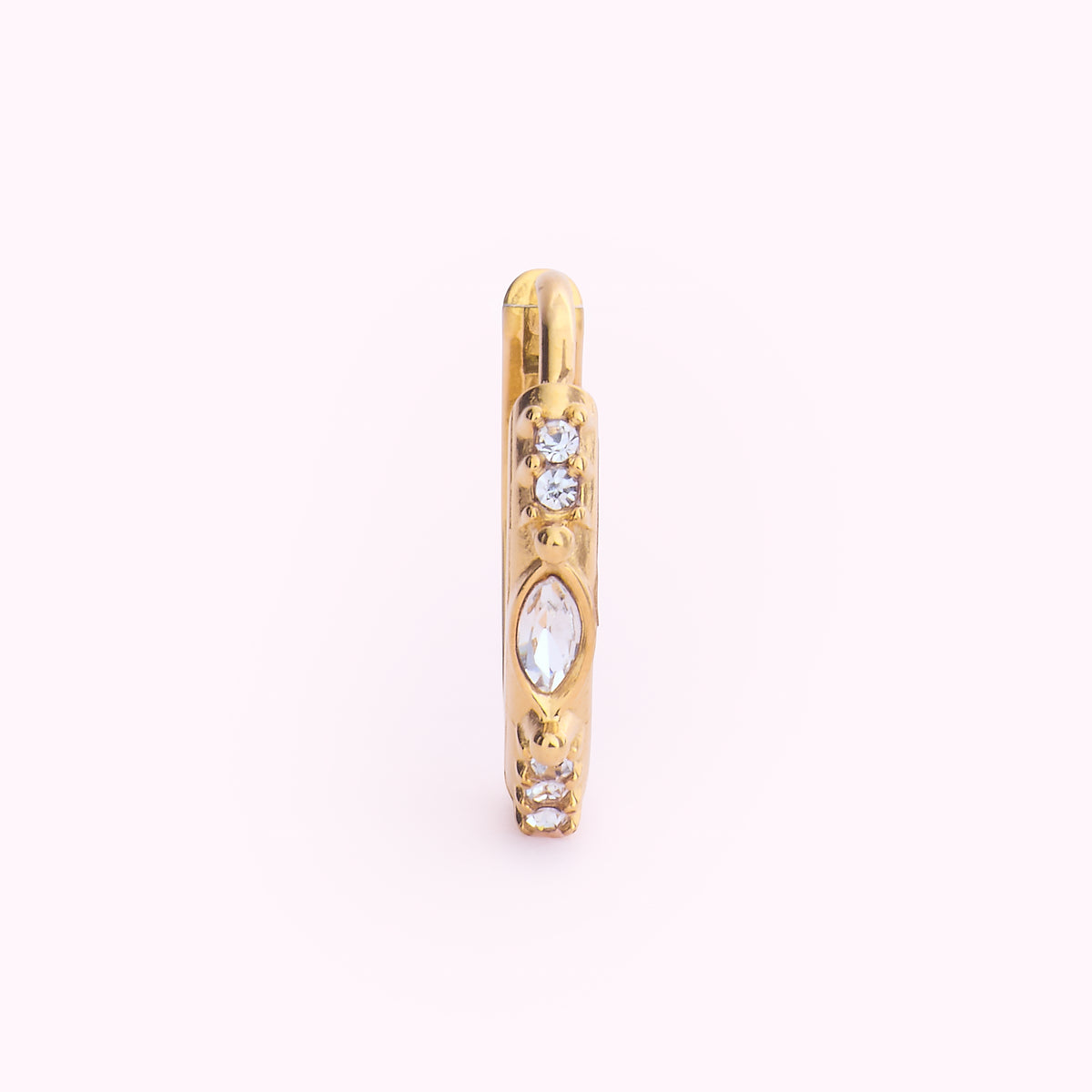 Piercing Félicia